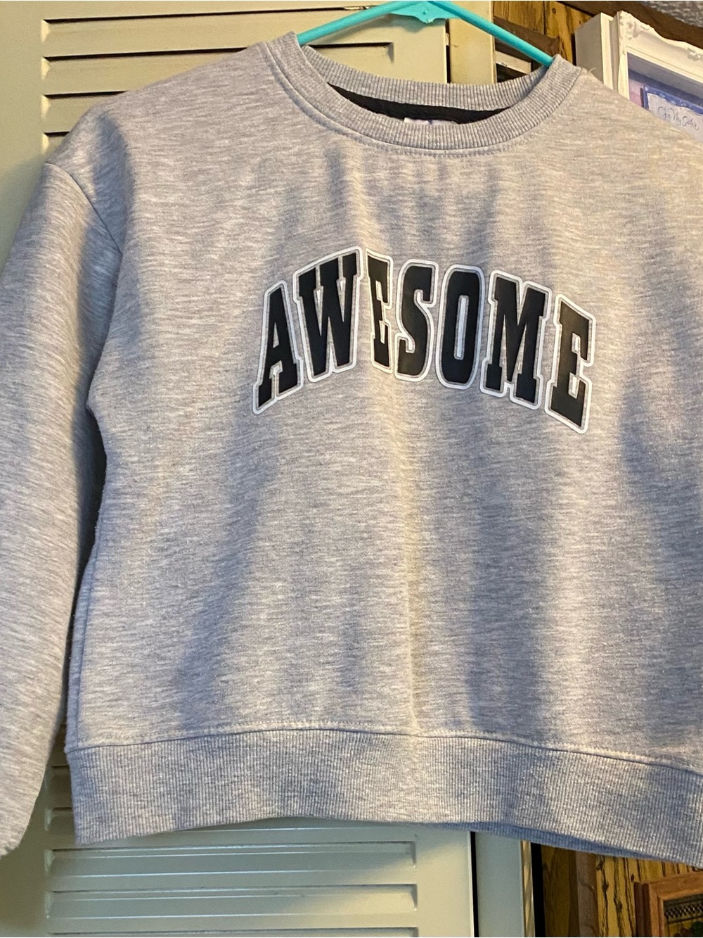 Kids Gray 'AWESOME' Crewneck Sweatshirt